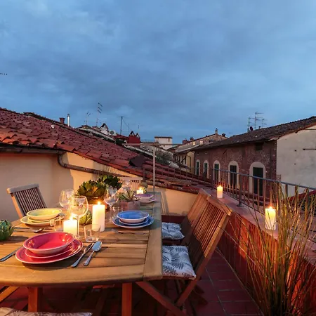 Terrazza Santa Croce, Panoramic Terrace Penthouse Inside The Walls Of * Lucca